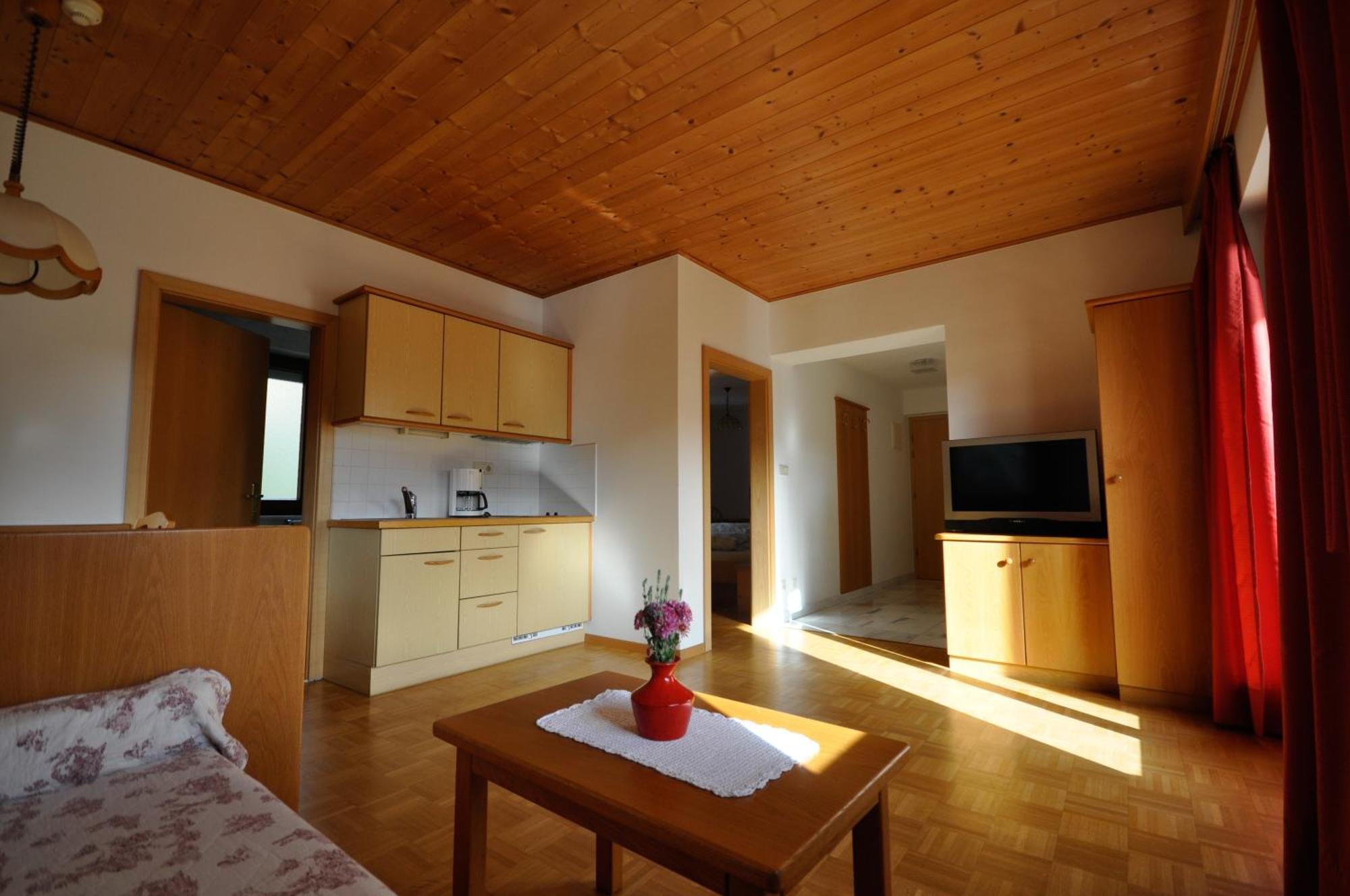 Residence Sonnenburger Parcines Ngoại thất bức ảnh
